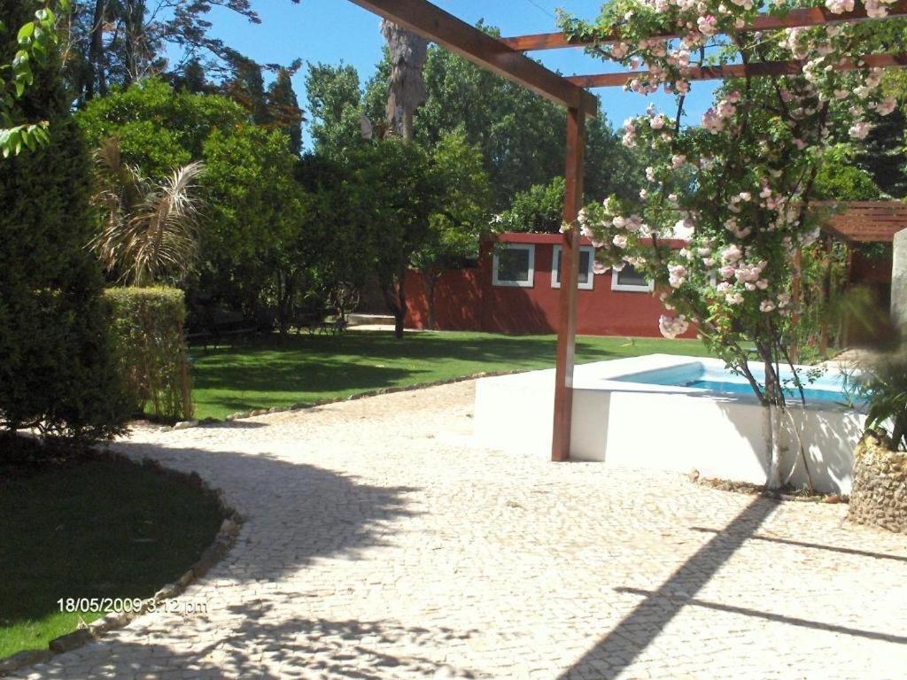 Ferienwohnung Vila Libania Queluz Exterior foto